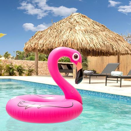 クラレンダイク Casa Madera With Large Garden And Private Poolヴィラ エクステリア 写真