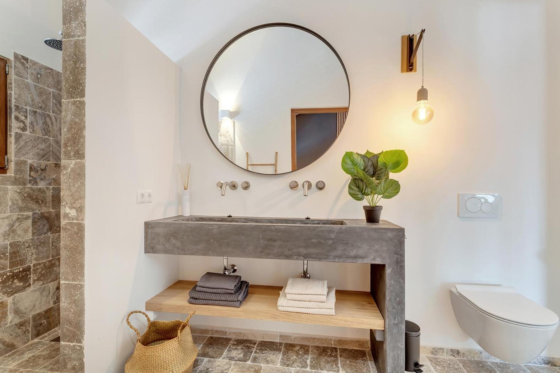 クラレンダイク Casa Madera With Large Garden And Private Poolヴィラ エクステリア 写真
