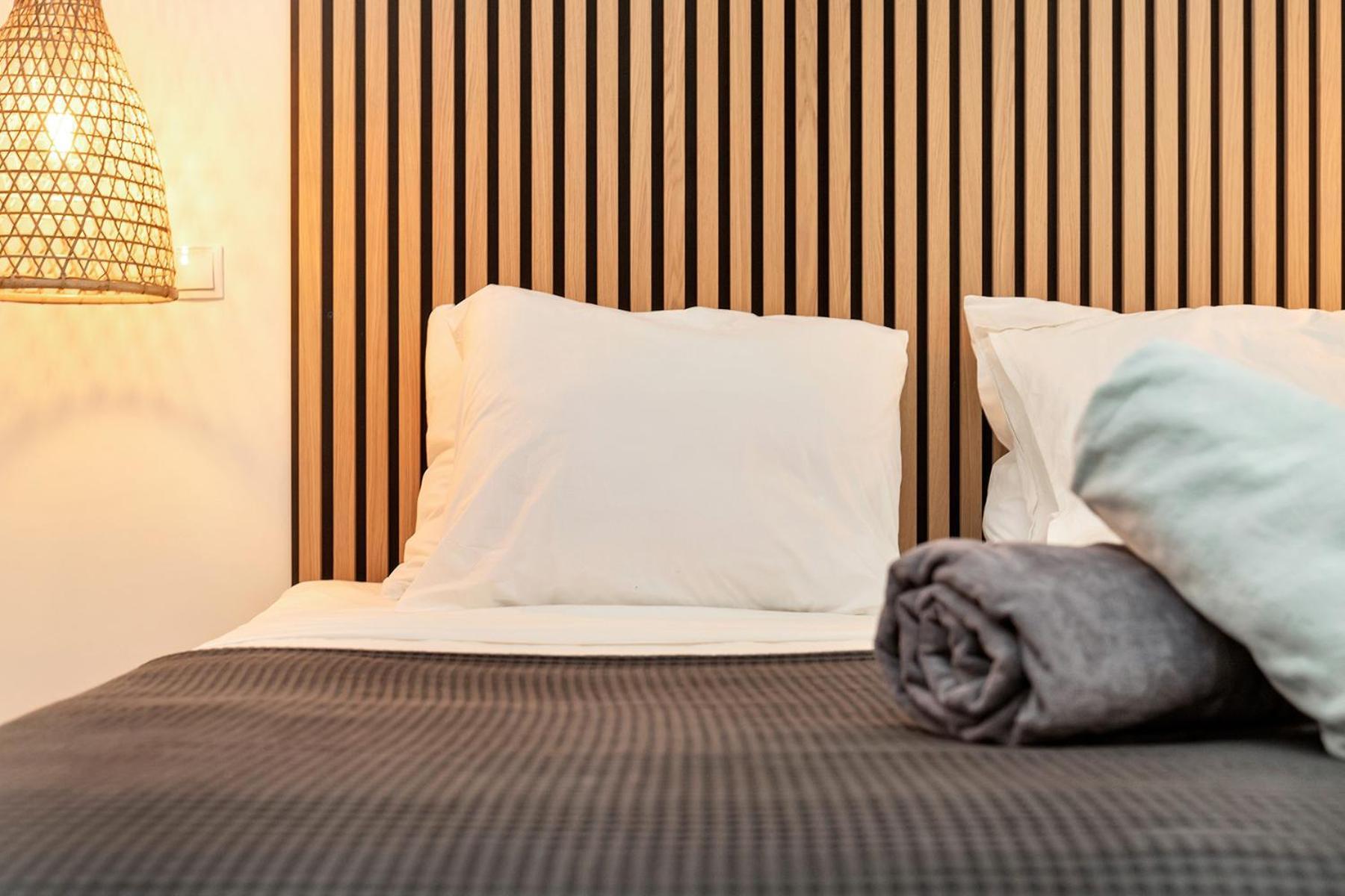 クラレンダイク Casa Madera With Large Garden And Private Poolヴィラ エクステリア 写真