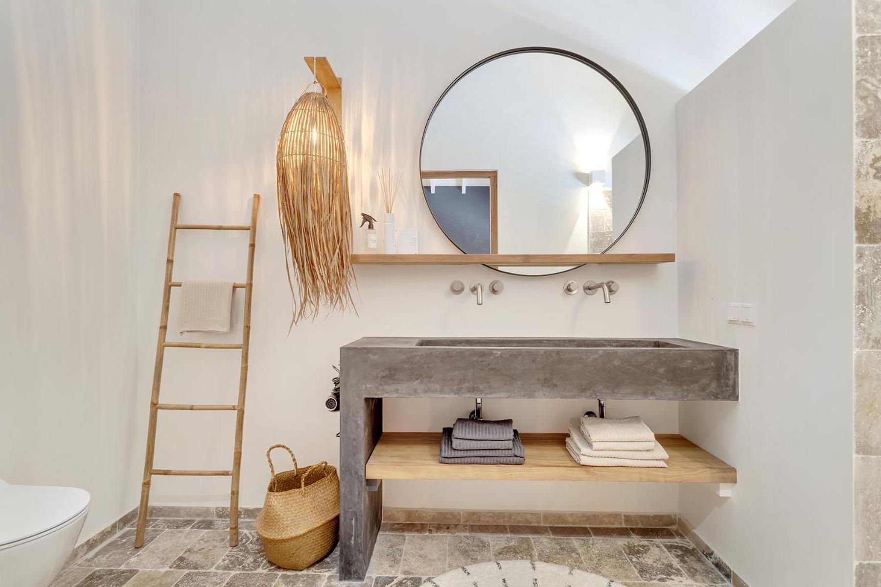 クラレンダイク Casa Madera With Large Garden And Private Poolヴィラ エクステリア 写真