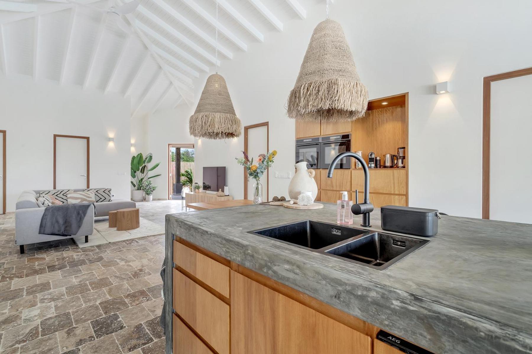 クラレンダイク Casa Madera With Large Garden And Private Poolヴィラ エクステリア 写真