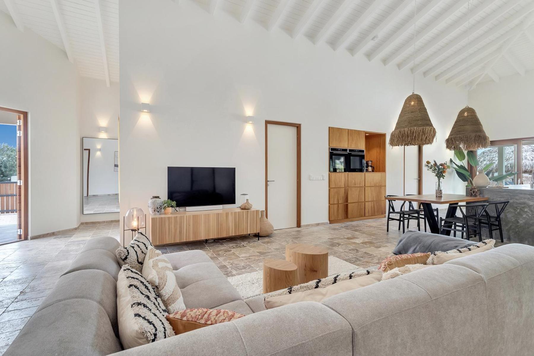 クラレンダイク Casa Madera With Large Garden And Private Poolヴィラ エクステリア 写真