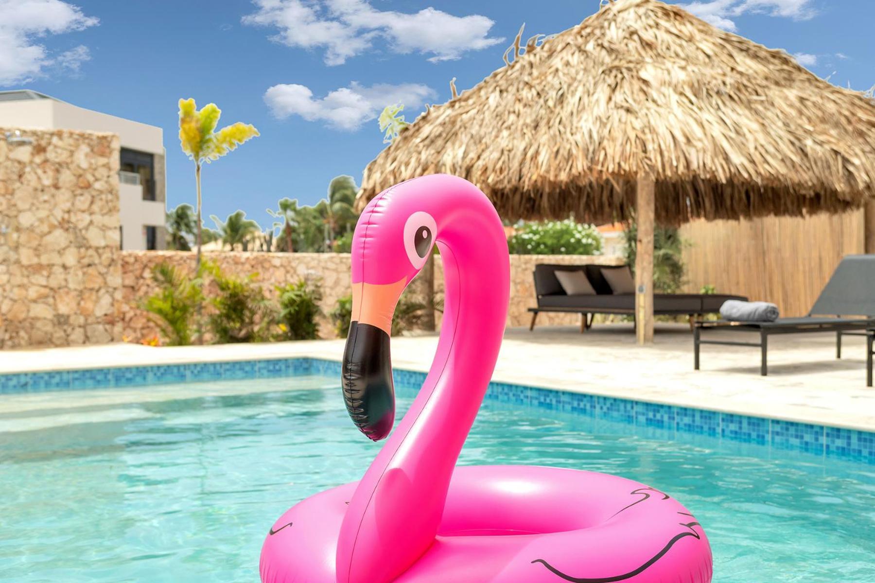 クラレンダイク Casa Madera With Large Garden And Private Poolヴィラ エクステリア 写真
